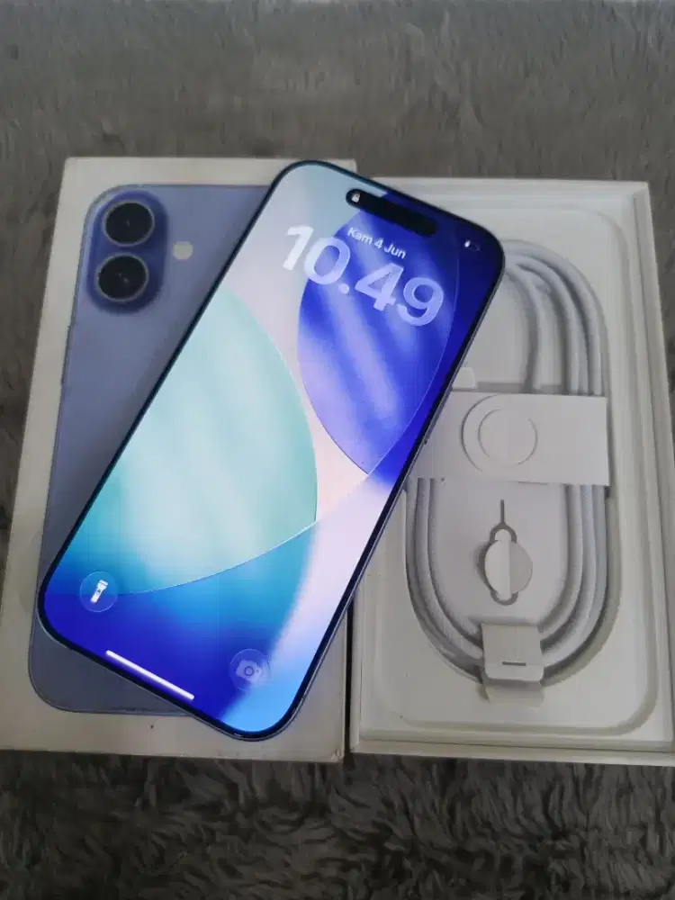 iPhone 17 256 On Garansi April 2027