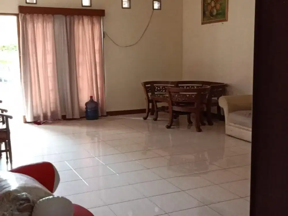 Rumah Boulevard Hijau Harapan Indah Bekasi - Bisa Nego