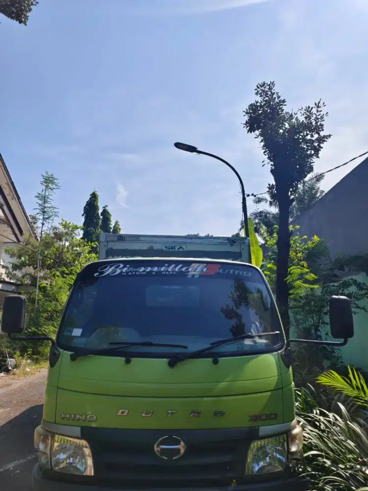 Hino SDL110 / Engkel Long 4 roda 2021