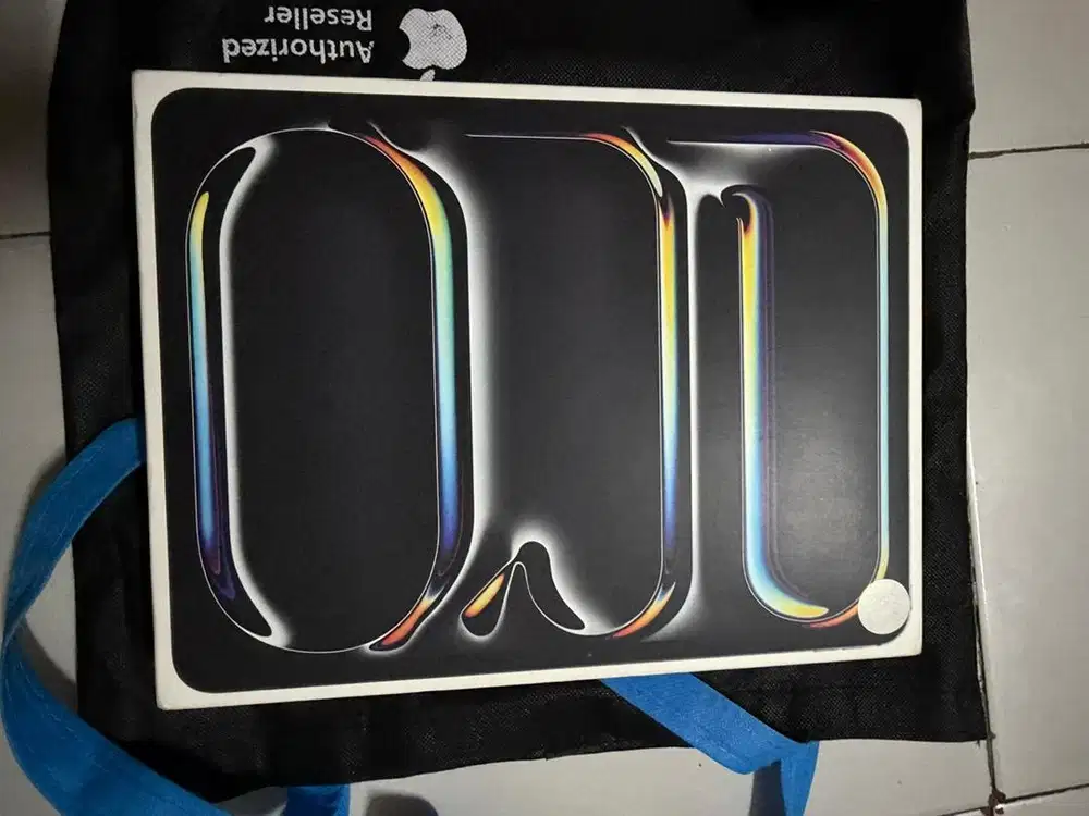 ipad pro 13 inci M5 chip 512GB wifi only new segel baru garansi inter