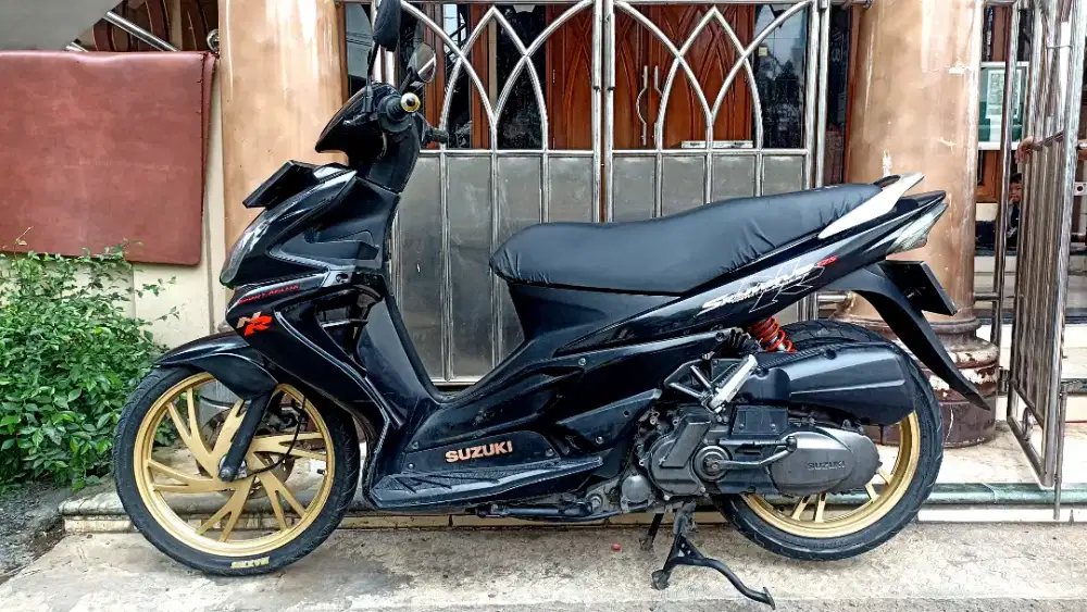 SUZUKY SKYWAVE TH 2008 125 KNIGHT RIDER