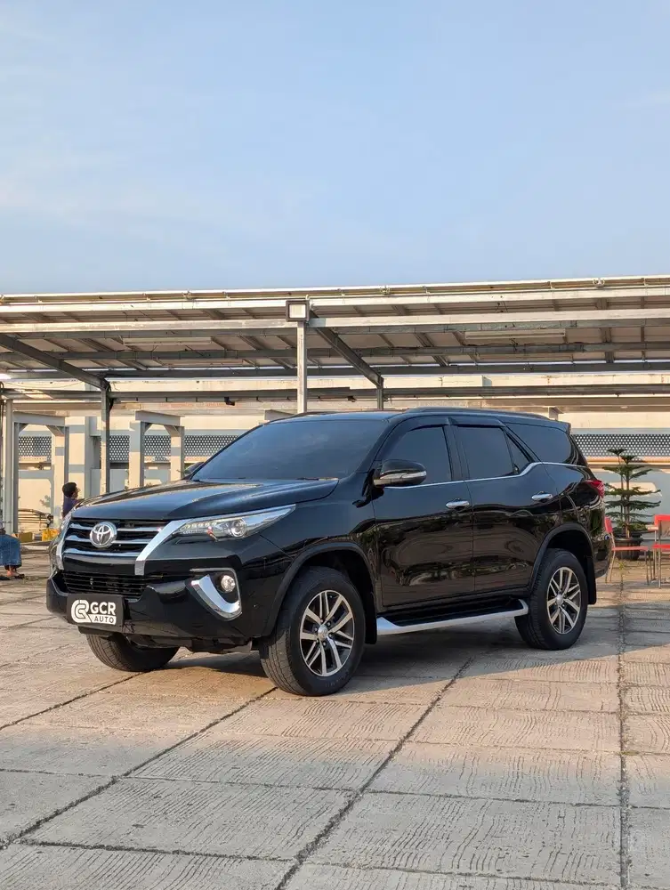 KM 79RB LOW RECORD !! TOYOTA FORTUNER VRZ DIESEL 4X2 2017 AT MDL 2018