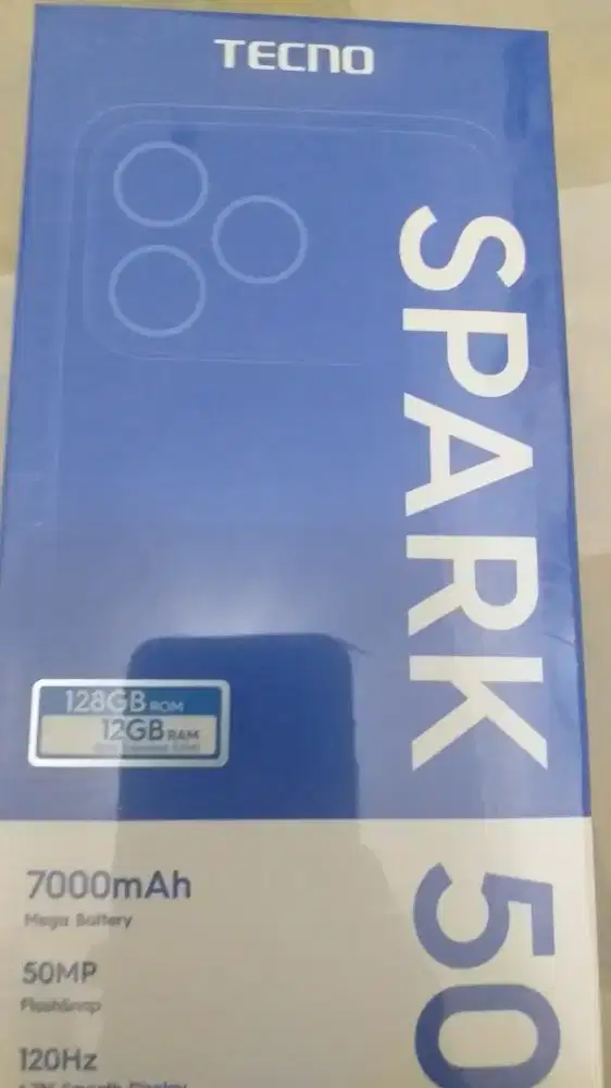 Tecno Spark 50 4+8/128gb Segel