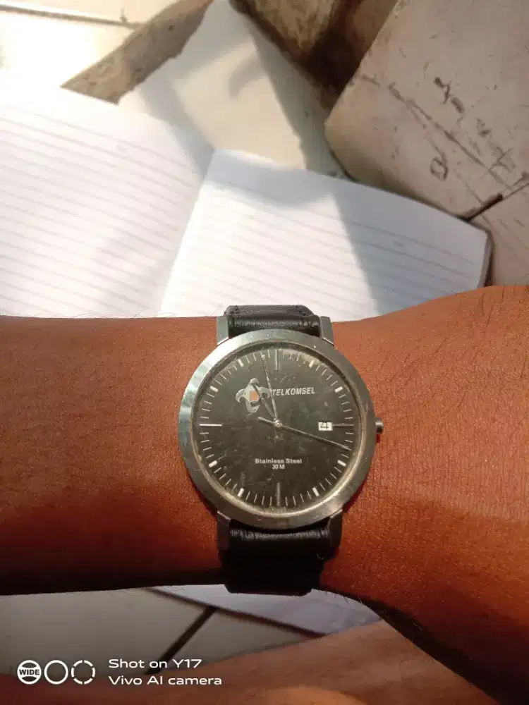 Jam tangan AC telkomsel