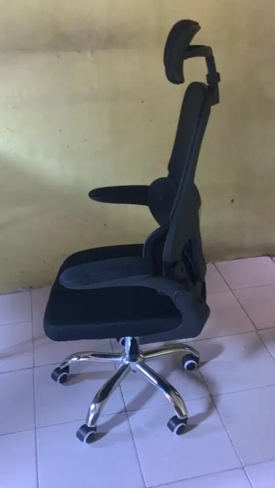 Kursi Ergonomis