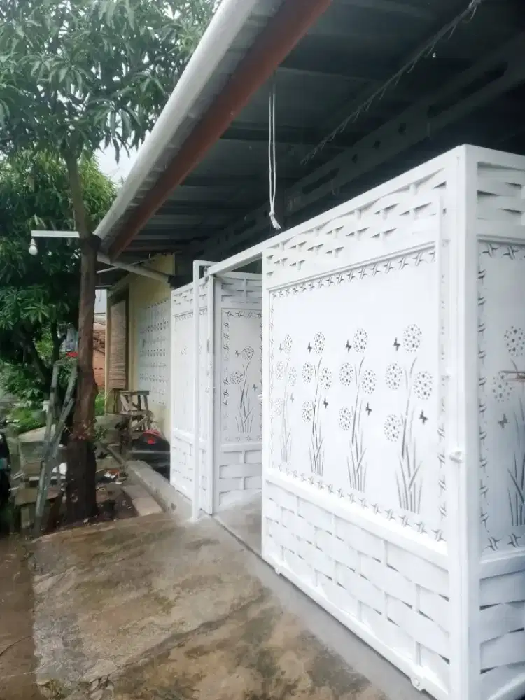 Pagar minimalis