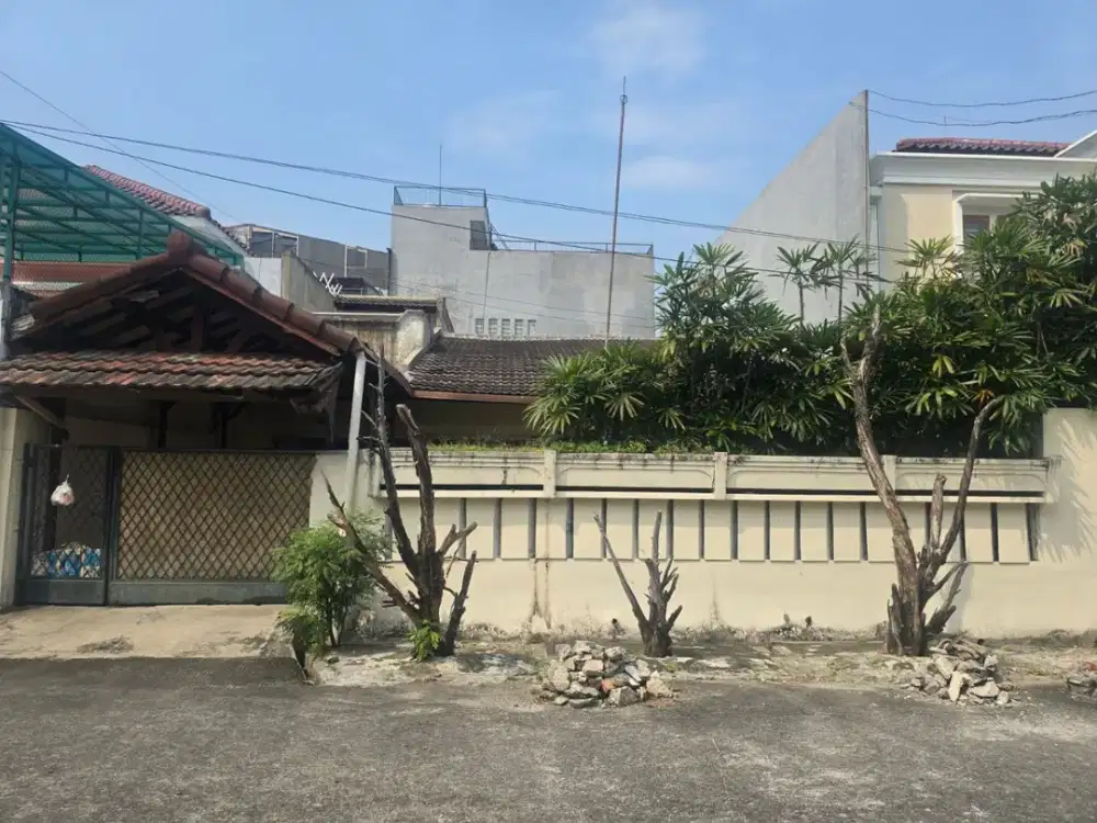 Rumah Bagus Lokasi Strategis di Sunter