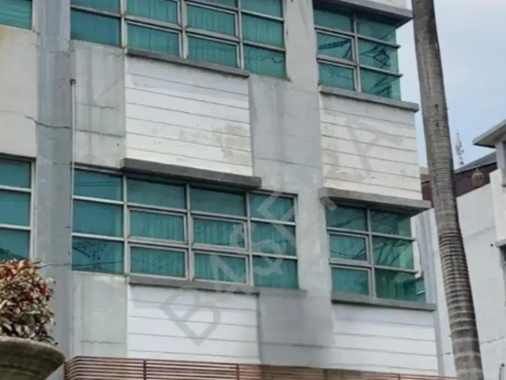 Turun Harga  Ruko  Cantik  3 Lantai di Trade Centre Cakung Jakarta Timur