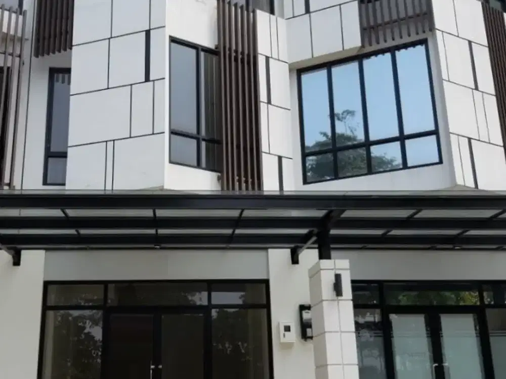 Ruko The Boulevard 3lt luas 5x17 85meter JGC Jakarta Garden City