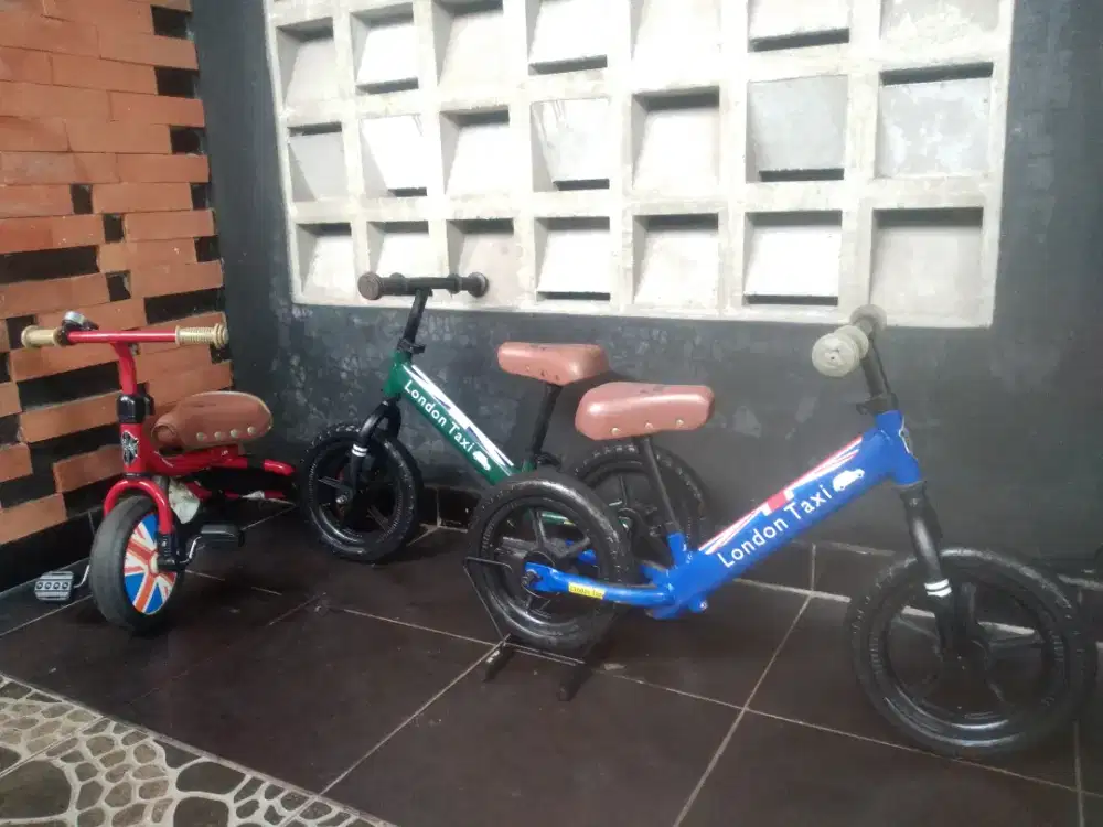 sepeda london taxi kids balance bike