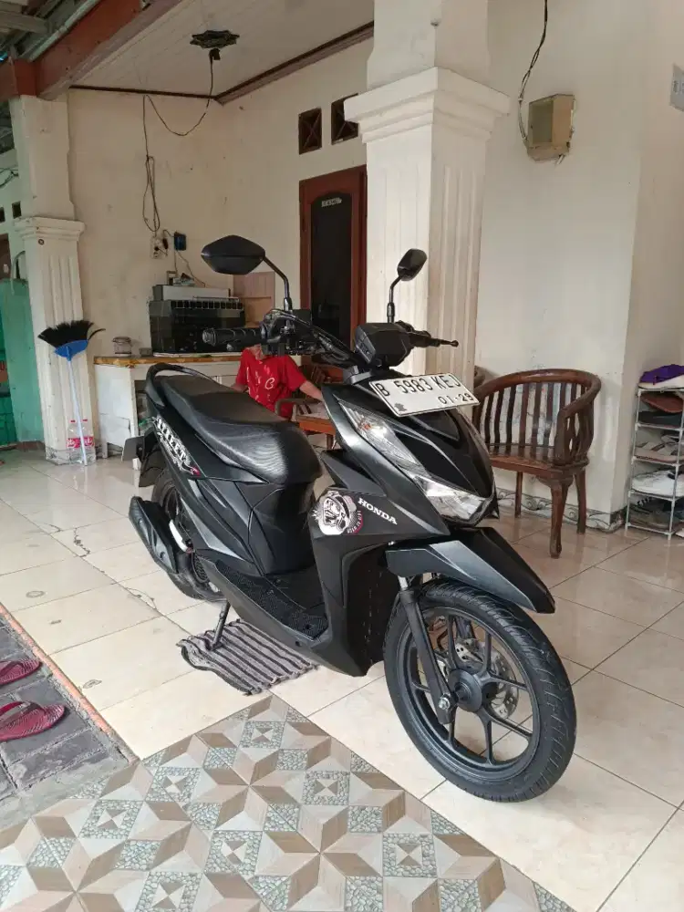 Honda beat street tahun 2024