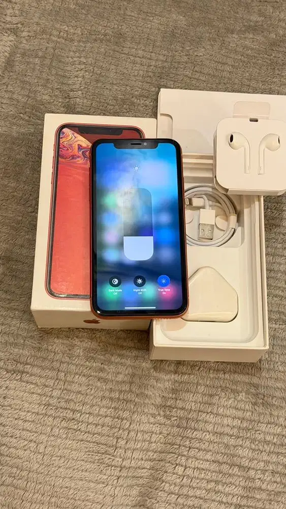 Iphone Xr Coral 64GB Terdaftar Lengkap