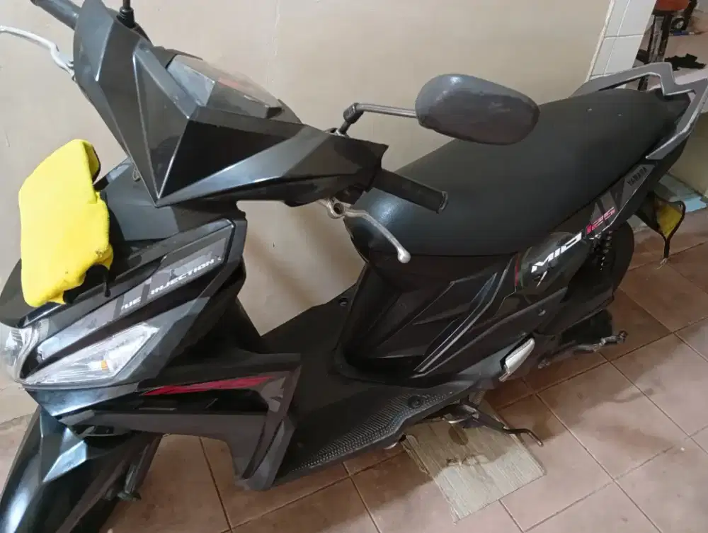 Yamaha Mio 3 warna hitam 125 cc thn 2017