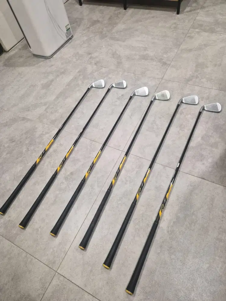 TAYLORMADE IRONSET TM7-113
