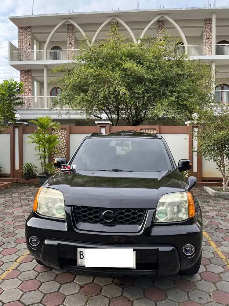 Nissan X-Trail 2.5 ST AT