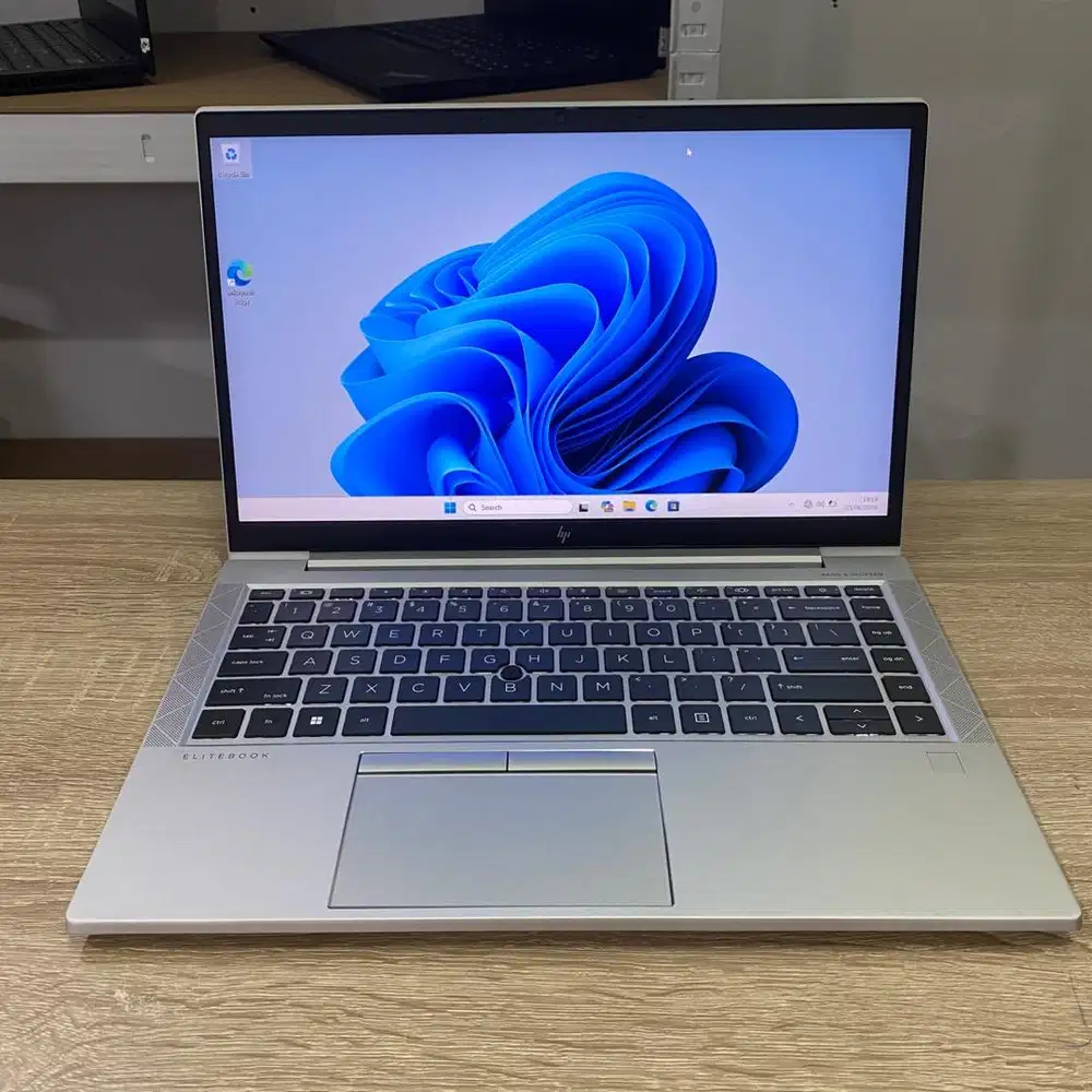 HP Elitebook 840 G8 Intel Core i5 Gen 11 Ram 8GB Ssd 256GB Upgradable