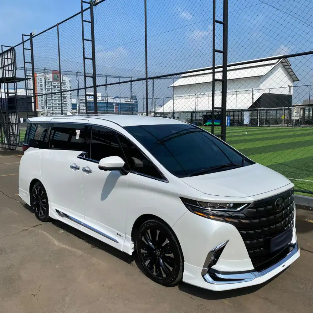 TOYOTA ALPHARD 2.5 HEV MODELISTA 2024
