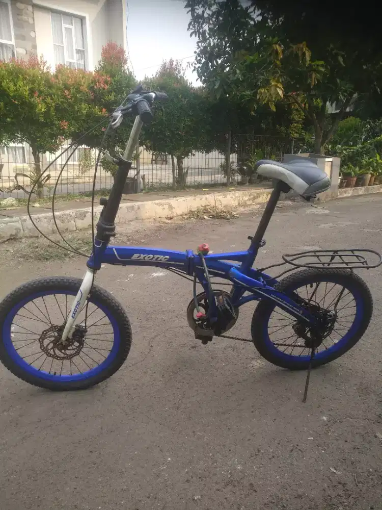 Sepeda Lipat exotic ukuran 20