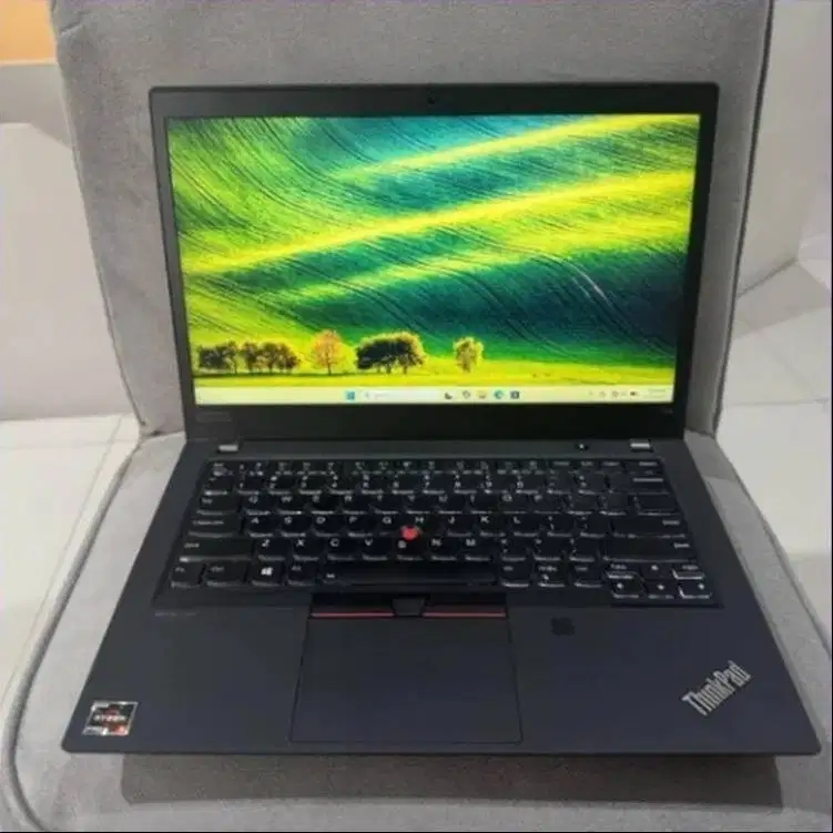 Laptop Lenovo Thinkpad T14 G2 AMD Ryzen 5 Pro 5650u Ram 16GB N-RV