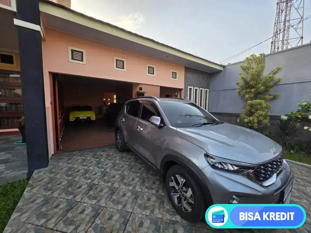 KIA Sonet Premiere (Flagship) 2023/2024 (Baru 16 ribu km)