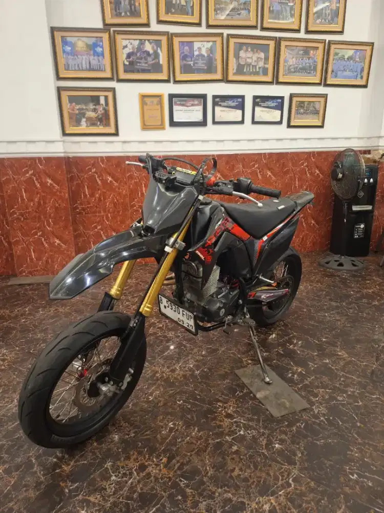 Hub ima DP promo CRF 150 2024 , full modif ban super moto