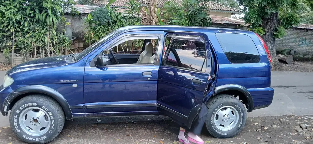 Daihatsu Taruna 2002 Bensin