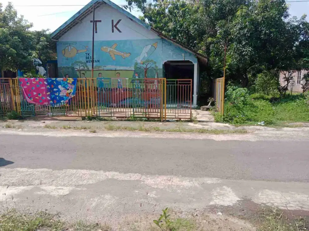 Dijual tanah dan bangunan gedung TK masih bagus Tipe 100/300 akses jalan DPU 8m, bendosari sukoharjo :