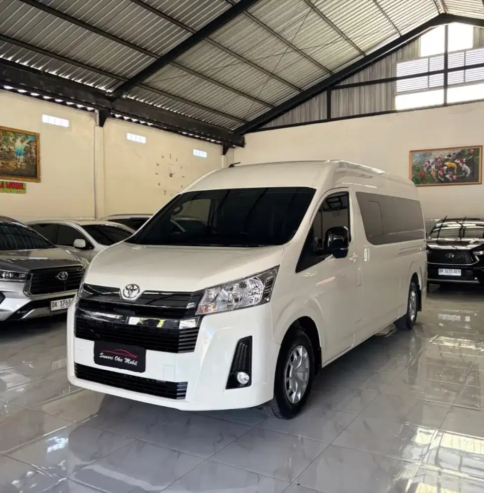 TOYOTA  HIACE PREMiO  2025