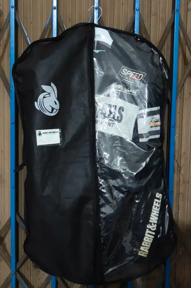 Rabbit and Wheels Mesh XXL