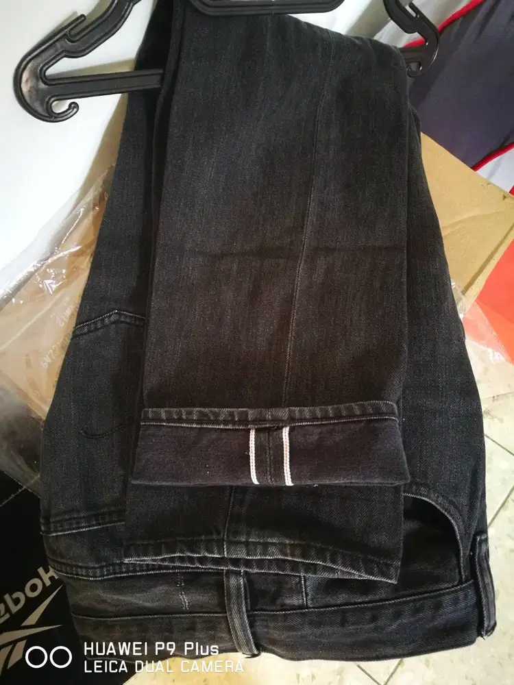 [KOLEKSI PRIBADI] Denim Selvedge 14oz Black Washed - Used1968 Denim 33