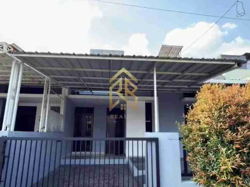 Rumah 1,5 LANTAI Lokasi sangat strategis  DI PURI DAGO Mas ANTAPANI Arcamanik Cisaranten BANDUNG KOTA