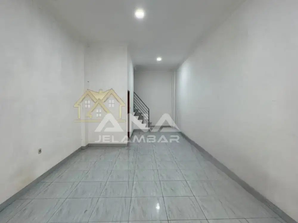 ANA DISEWAKAN RUMAH TERAWAT UK 4X15M DI JELAMBAR