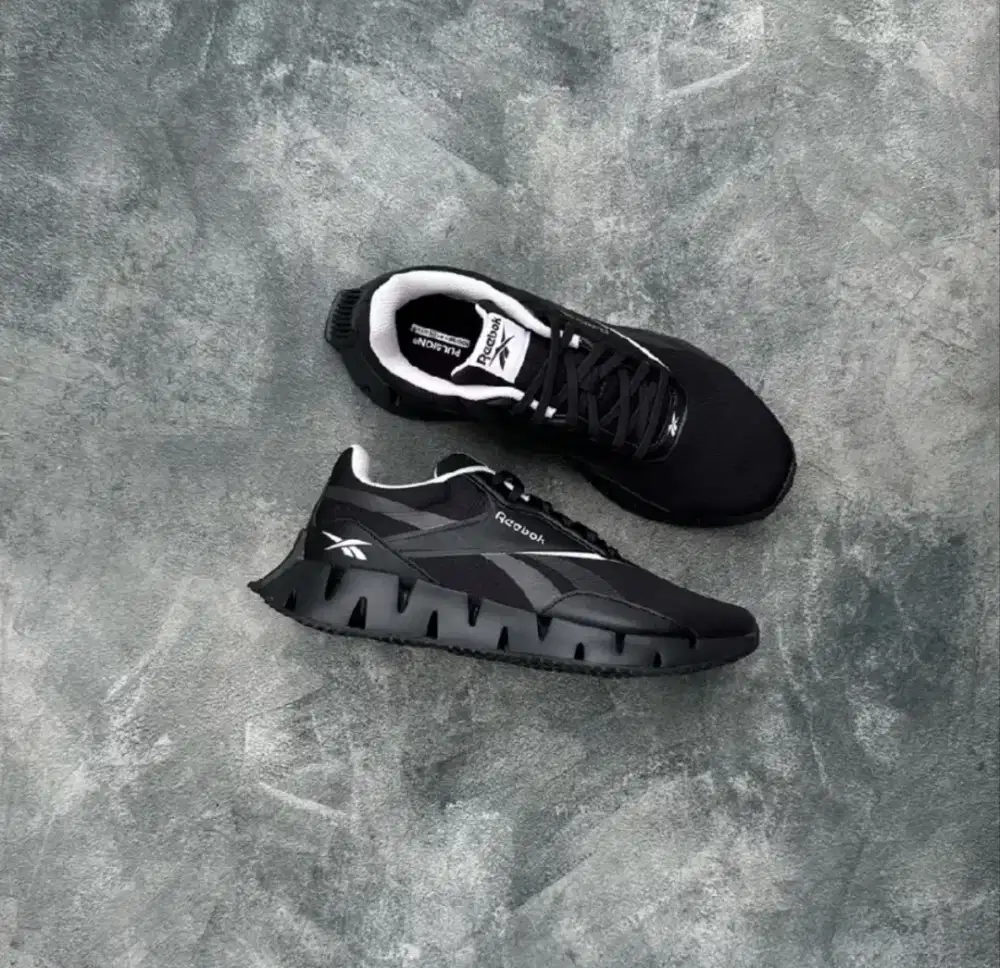 Sepatu Reebok Dynamic street