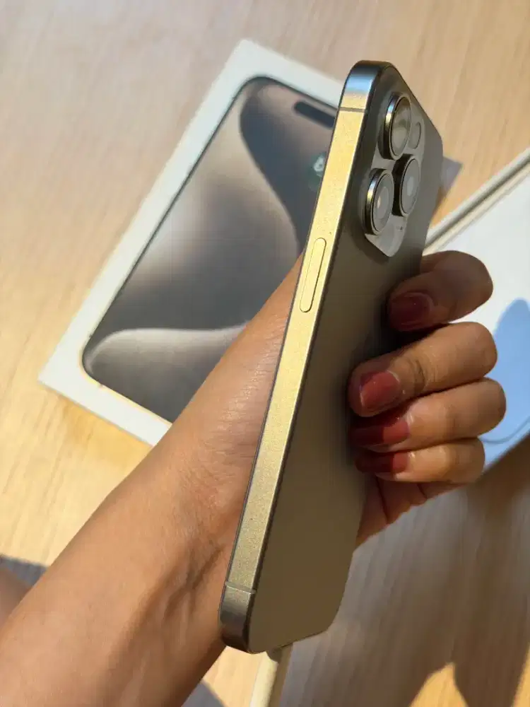 iPhone 15 pro Titanium 128GB