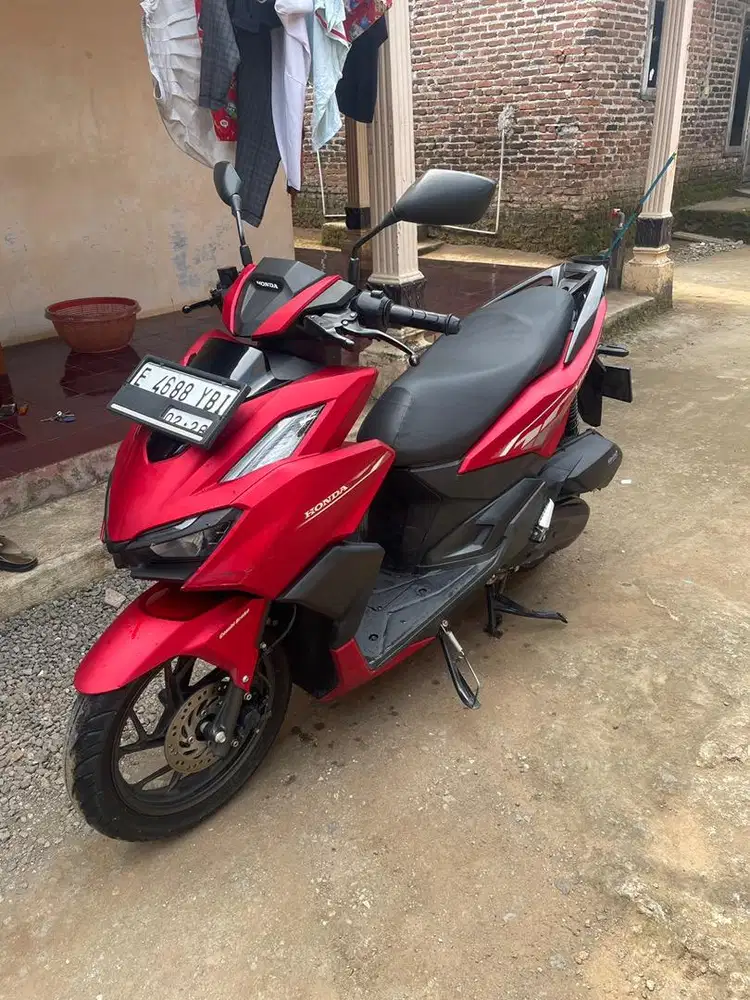 Vario 160 2023 keyless ss lengkap kondisi bagus