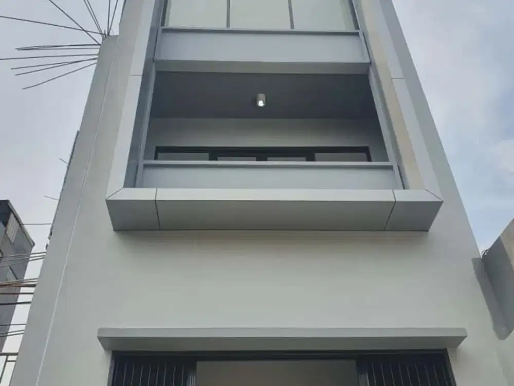 Dijual Ruko Baru Strategis di Cengkareng Barat, LT. 4.5X26m², Lokasi Pinggir Jalan