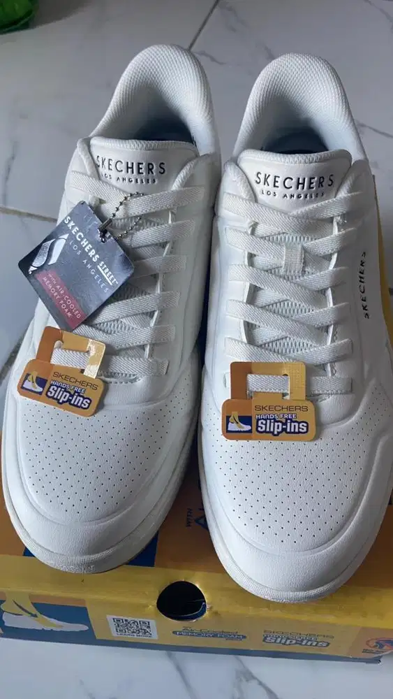 Skechers slip-ins