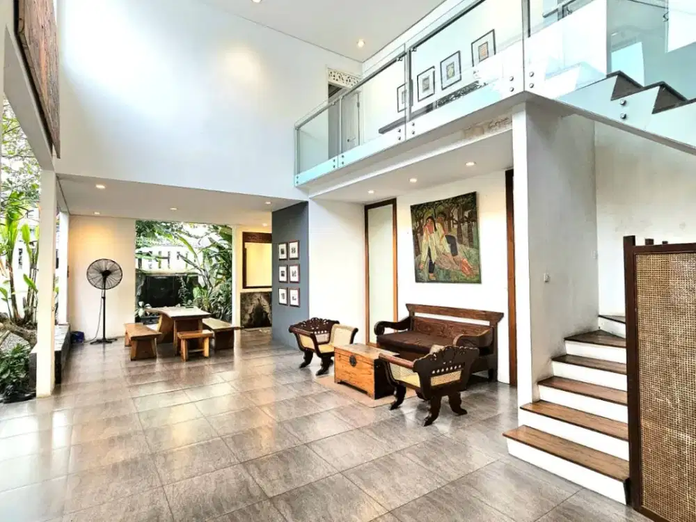 Dijual Rumah Tropical Resort 2 Lantai Ada Swimming Pool Lokasi Strategis Dekat Lotte Mart Bintaro di Bintaro Tangsel Lr-16343