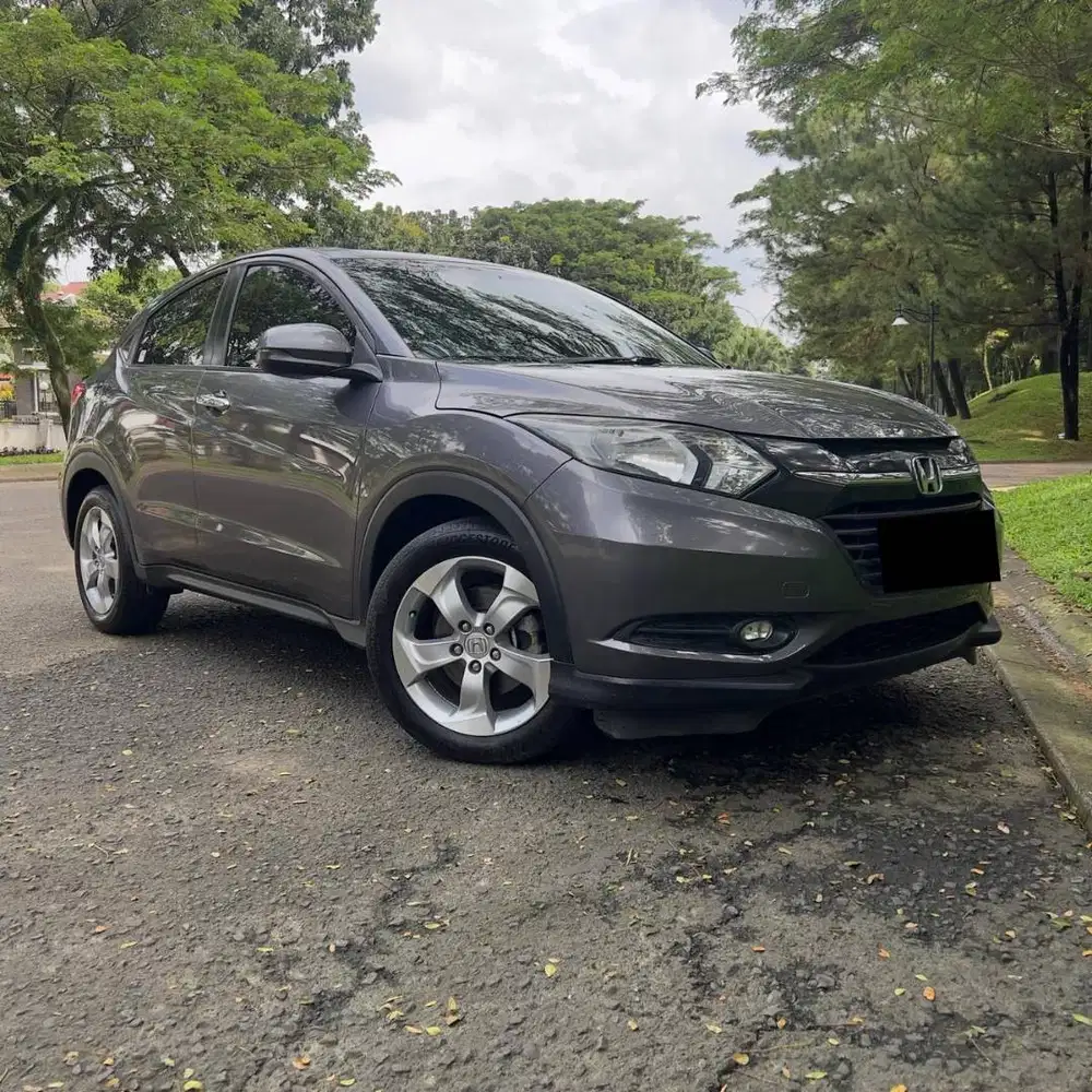 2015 Honda HRV E 1.5 AT