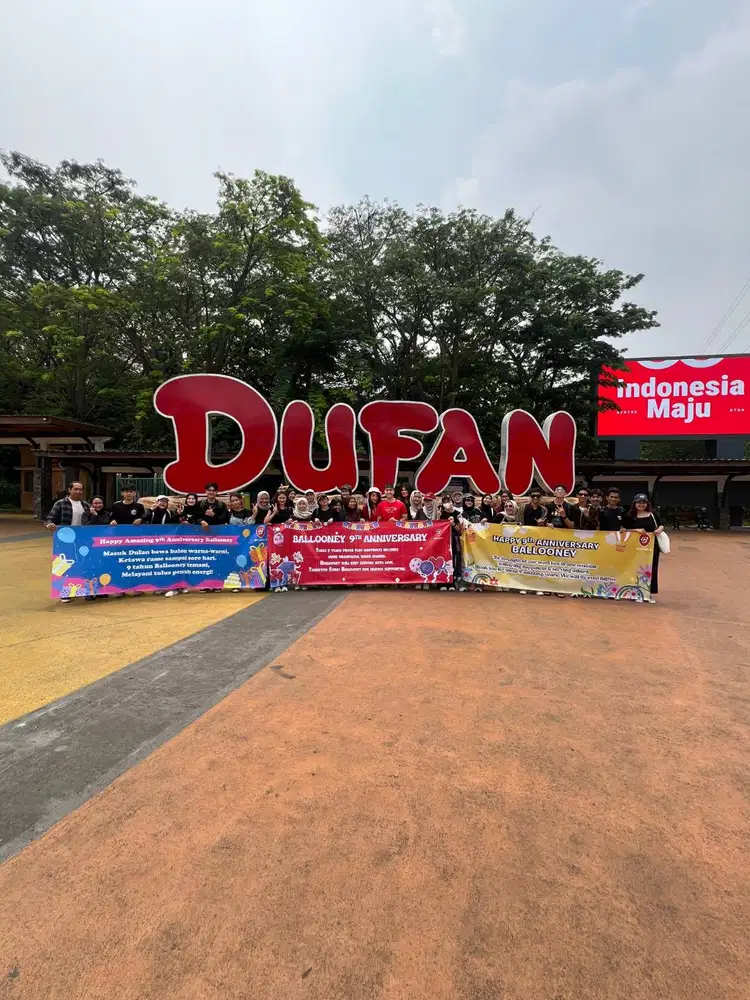 Freelance crew dekorasi