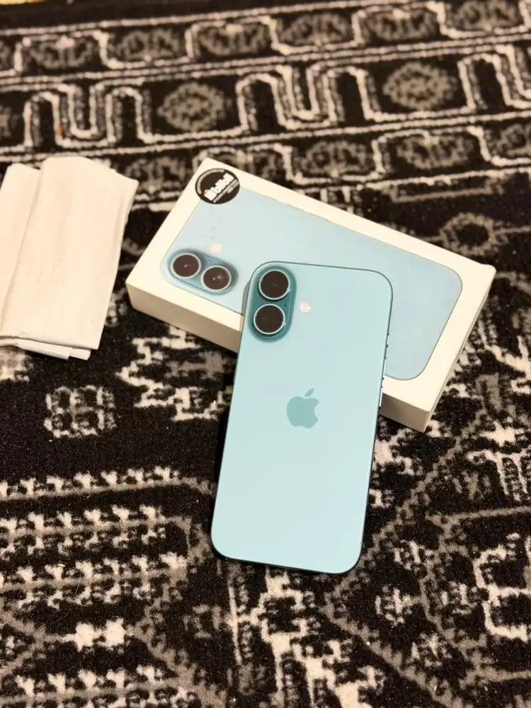iPhone 16 128GB iBox
