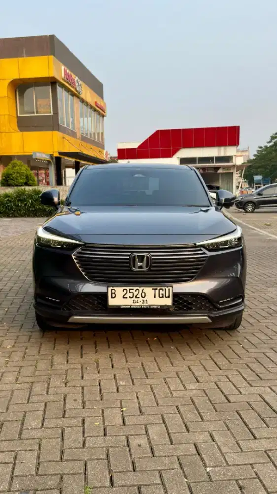 Honda HRV SE Sensing AT 2024 Abu2