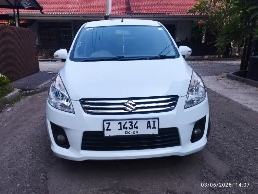 Ertiga GL MT Ac dobel
