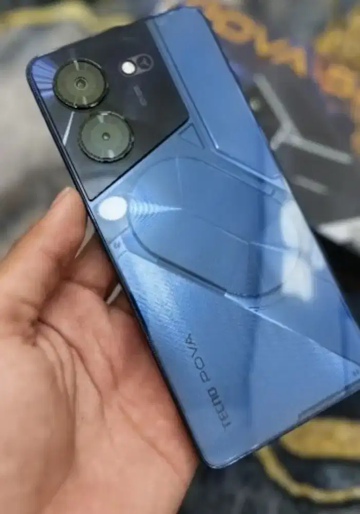Tecno vopa 5 ram 8+8/256.