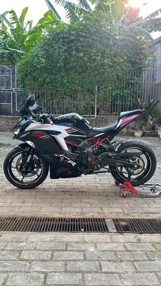 ZX25R ABS rangka merah! Odo LOW 5.700 perak! Pajak ON