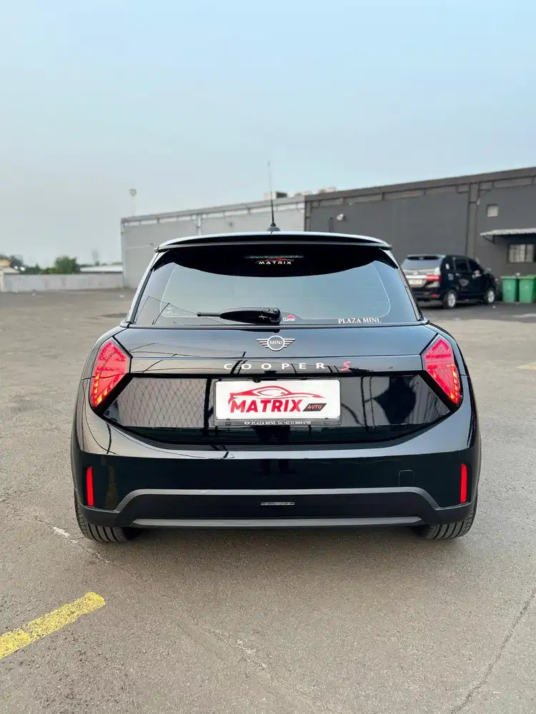 Mini Cooper S 3Door 2025 Nik24 Black on black siap pakai