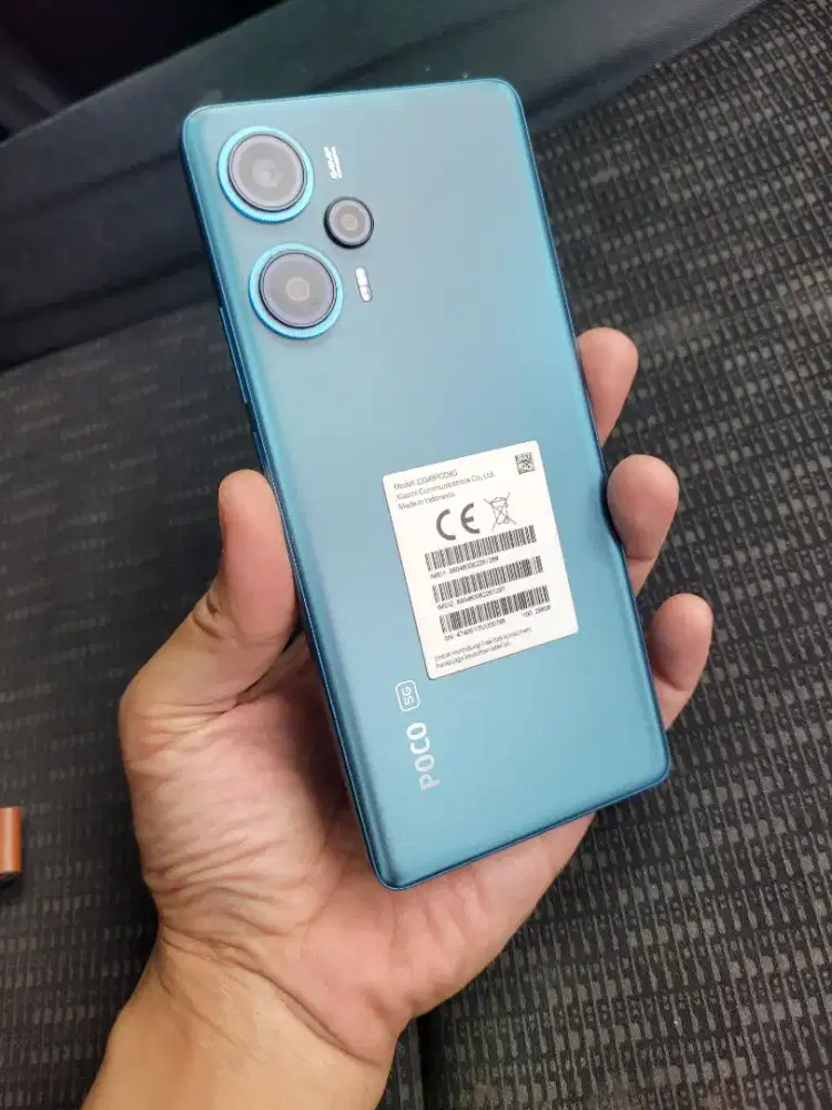 Poco f5 8/256 jaringan 5g resmi Indonesia