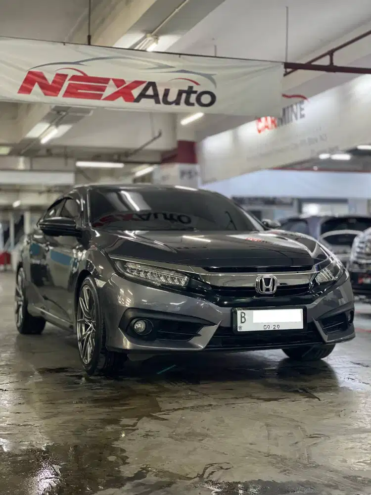 Honda Civic TURBO Automatic 2018 / 2017 Akhir Full Option Cuma 248 jt