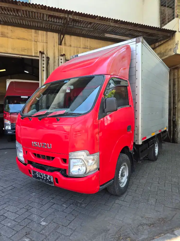 FS Isuzu Traga 2.5 Disel Euro 2 Box Aluminium Jumbo 2022 Pmk 2023
