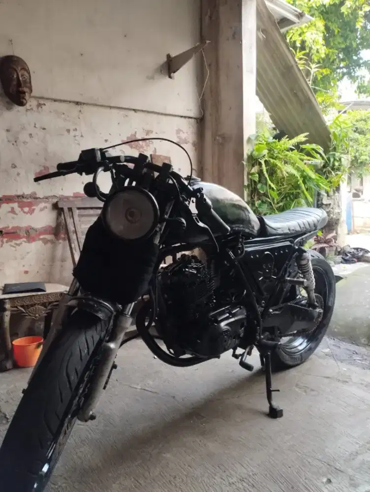 Motor custom thunder